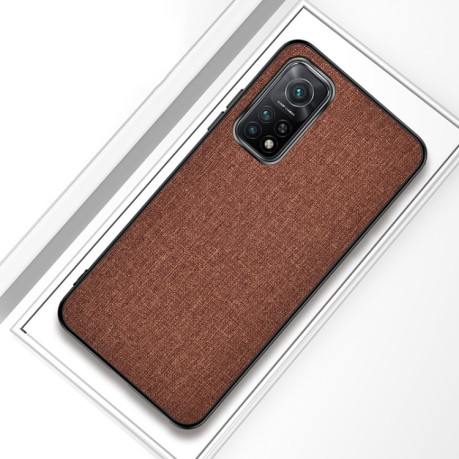 Противоударный чехол Cloth Texture на Xiaomi Mi 10S - коричневый