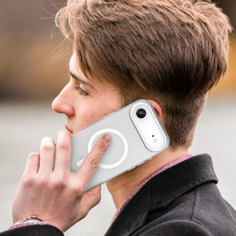 Противоударный чехол MagSafe Frosted Translucent TPU + PC для iPhone Air - белый