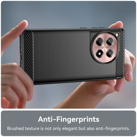 Противоударный чехол Brushed Texture Carbon Fiber на OnePlus 12R - черный