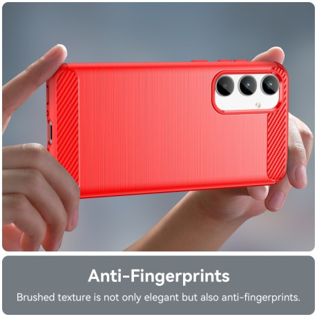 Противоударный чехол Brushed Texture Carbon Fiber на Samsung Galaxy A35 - красный