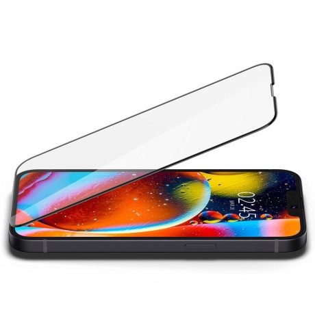 Защитное каленое стекло Spigen Glass.Tr Slim FC для iPhone 13 mini