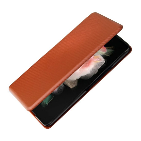 Чехол-книжка Carbon Fiber Texture на Samsung Galaxy Z Fold 3 - коричневый