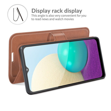 Чехол-книжка Retro Calf Pattern Buckle для Samsung Galaxy A02 - светло-коричневый
