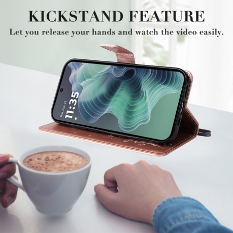 Чехол-книжка Embossed Butterfly для Motorola Moto G35 - золото