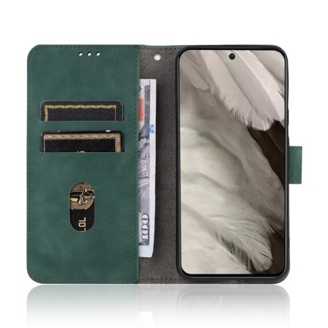 Чехол-книжка Skin Feel Magnetic Flip Leather на Google Pixel 8 - зеленый