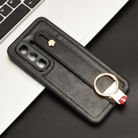 Чехол с фактурой Wristband и ремешком-подставкой на Infinix Hot 50 Pro+ 4G - черный
