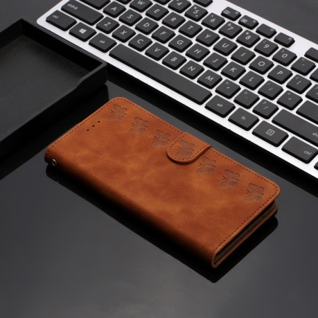 Чехол-книжка Seven Butterflies Embossed Leather для Motorola Edge 50 5G - коричневый