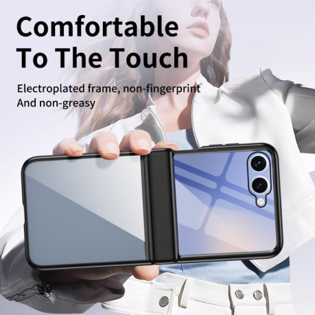 Чехол с матовой “ледяной” спинкой Cold Ice на Samsung Galaxy Flip 7 5G - черный