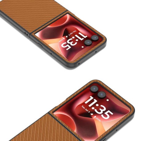 Ударозащитный чехол Carbon Fiber Texture Protective на Motorola Razr 60 Ultra - коричневый