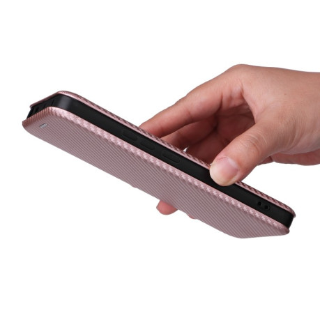 Чехол-книжка Carbon Fiber Texture на Xiaomi Redmi Note 13 Pro 5G/Poco X6 5G - розовый