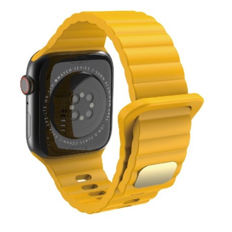 Pемінець Breathable Skin-friendly для Apple Watch Ultra 49mm / Series 8/7 45mm / 44mm / 42mm - жовтий