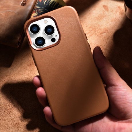 Шкіряний чохол iCarer Genuine Leather (MagSafe) для iPhone 14 Pro - коричневий