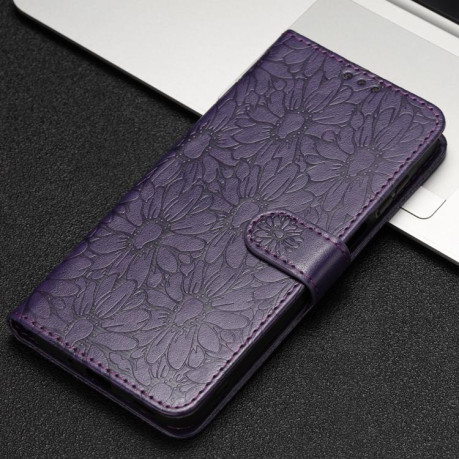 Чехол-книжка Daisy Embossed Leather для Samsung Galaxy M06 5G - фиолетовый