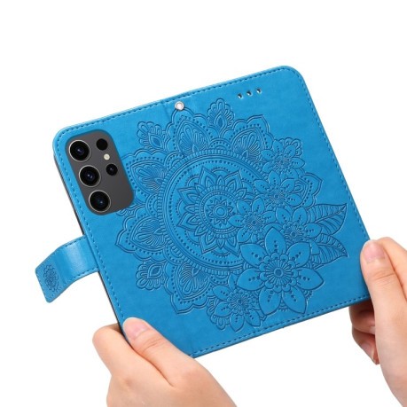 Чохол-книжка 7-petal Flowers Embossing на Samsung Galaxy S24 Ultra 5G - синій