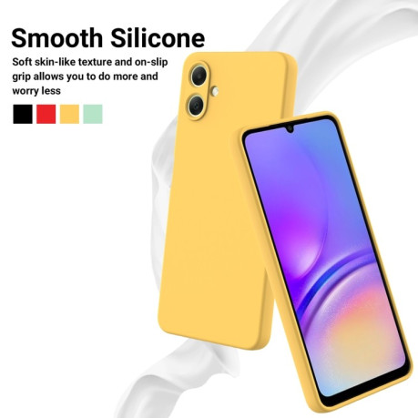 Силиконовый чехол Solid Color Liquid Silicone на Samsung Galaxy A06 4G - желтый