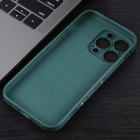 Противоударный чехол Astronaut Pattern Silicone Straight Edge для iPhone 16 Pro - Lovely Astronaut-Green