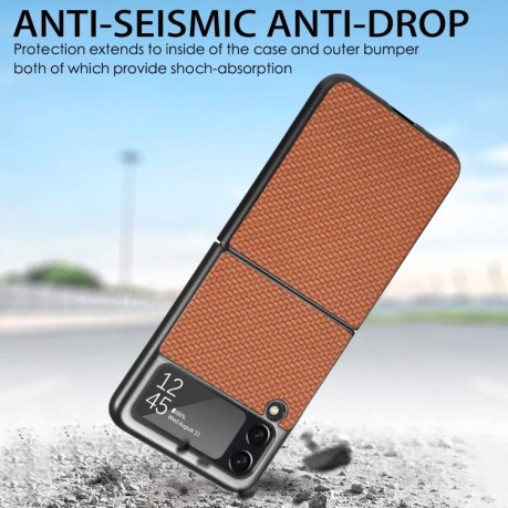 Противоударный чехол Cross Pattern Slim для Samsung Galaxy Z Flip3 5G - коричневый