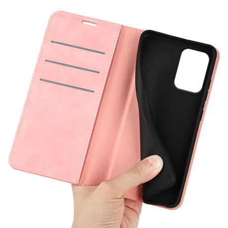 Чехол-книжка Retro Skin Feel Business Magnetic на Motorola Moto E15 - розовый