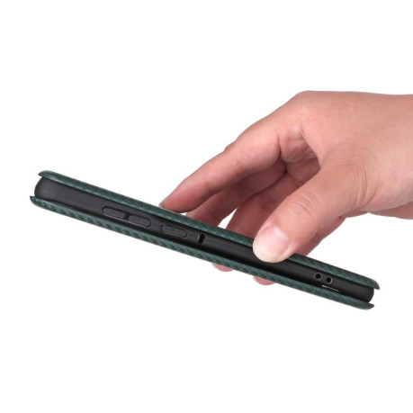Чехол-книжка Carbon Fiber Texture на Motorola Edge 60 Pro - зеленый