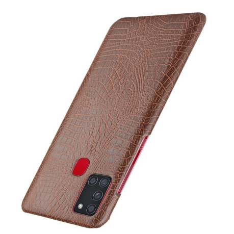 Ударопрочный чехол Crocodile Texture на Samsung Galaxy A21s - коричневый