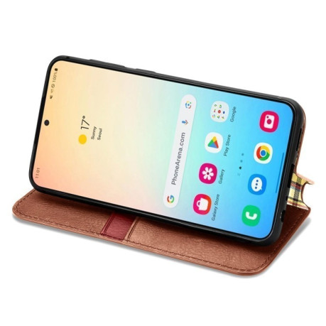 Чохол-книжка Cubic Grid для Samsung Galaxy S25+ 5G - коричневий
