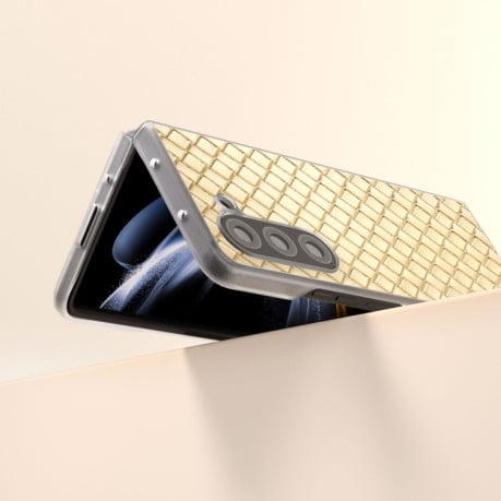 Противоударный чехол Woven Texture Frosted Translucent Frame для Samsung Galaxy  Fold 6 5G - золотой