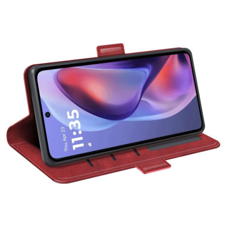 Чехол-книжка Dual-side Magnetic Buckle для Motorola Moto E15 - красный