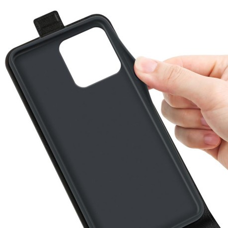 Флип-чехол Vertical Flip Leather Phone Case with Card Slot для Motorola Moto G15 - черный