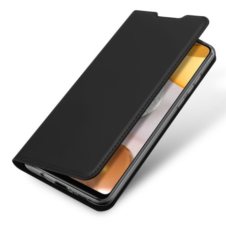 Чехол-книжка DUX DUCIS Skin Pro Series на Samsung Galaxy M42 - черный