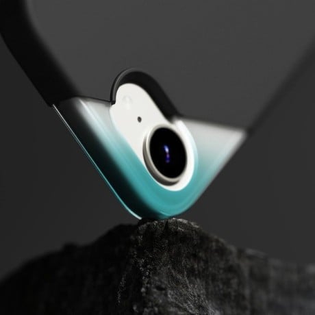 Оригинальный силиконовый чехол Ringke Silicone Magsafe для iPhone 16e - Black