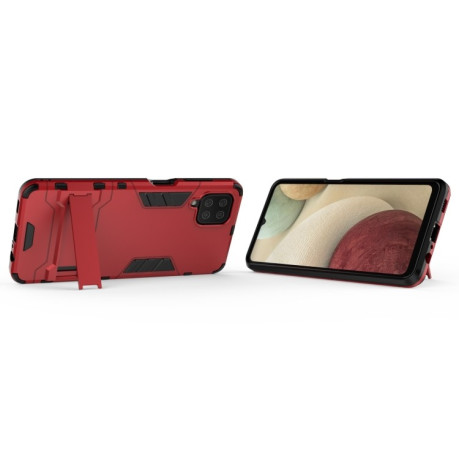Противоударный чехол Invisible Holder на Samsung Galaxy A12/M12 - красный