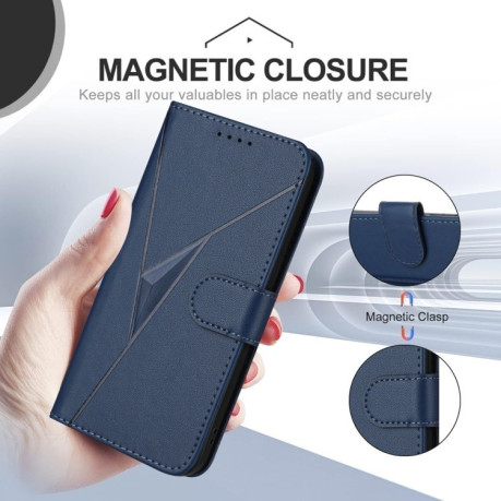 Чехол-книжка Triangle Pattern Buckle Clasp Leather на Infinix Note 40 4G - синий