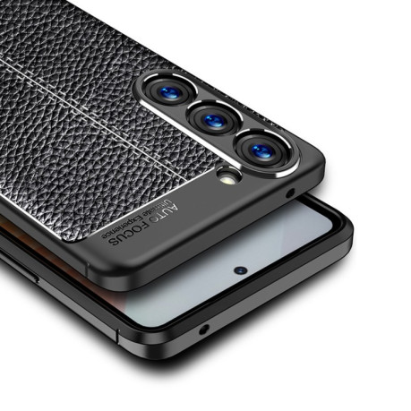 Противоударный чехол Litchi Texture на Samsung Galaxy S23+ 5G - черный