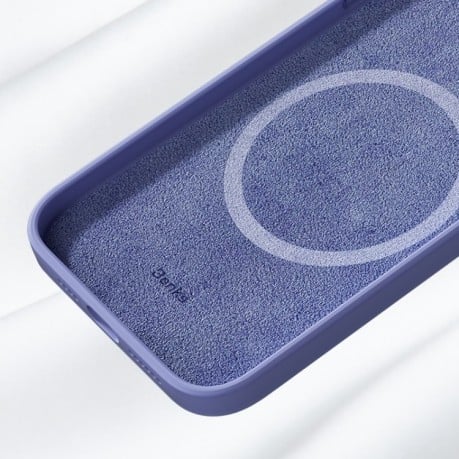 Силіконовий чохол Benks Silicone Case (з MagSafe Support) для iPhone 14/13 - білий