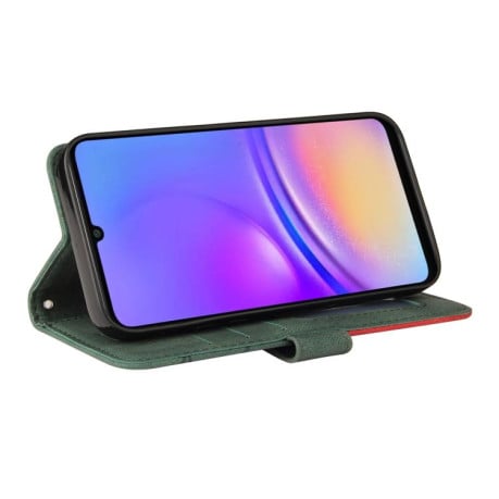 Чохол-книжка Dual-color Splicing Flip Leather на Samsung Galaxy A07 5G - зелений