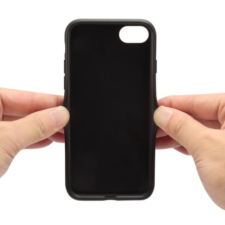 Противоударный чехол Denior D07 DV Elastic Card Slot для iPhone 16e - черный