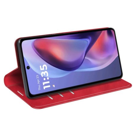 Чехол-книжка Retro Skin Feel Business Magnetic на Motorola Moto E15 - красный