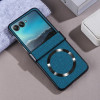 Протиударний чохол Three-stage Folding Magsafe Cloth Texture на Motorola Razr 50 - зелений
