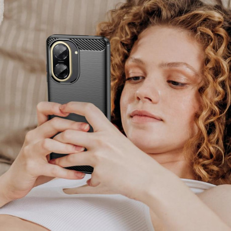 Противоударный чехол Brushed Texture Carbon Fiber на Xiaomi Redmi A5 4G 171.7mm / Poco C71 - черный