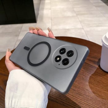 Противоударный чехол матовый Ice Fog Fine Hole с MagSafe для OnePlus 13 - черный