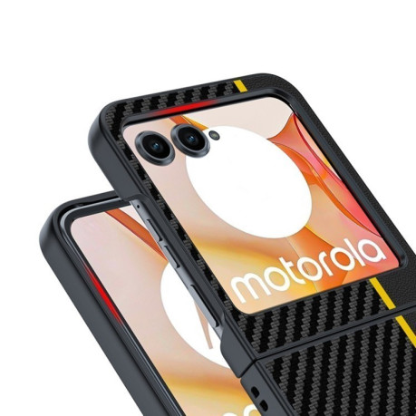 Противоударный чехол Carbon Fiber Texture Printing для Motorola Razr 50 5G - черно-красный