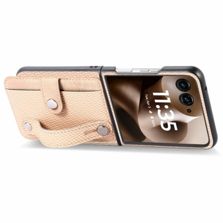 Противоударный чехол Wristband Kickstand Card для Motorola Razr 60 Ultra - хаки
