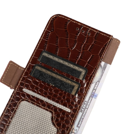 Кожаный чехол-книжка Crocodile Top Layer на Samsung Galaxy M33 5G - коричневый