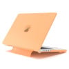 Матовый полупрозрачный чехол-кейс Escase на Macbook Pro 16.2 2023 A2991/A2780