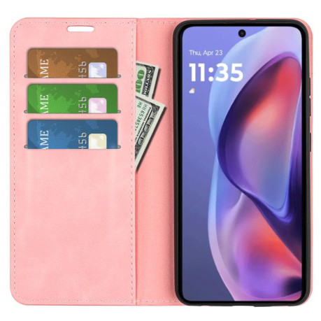 Чехол-книжка Retro Skin Feel Business Magnetic на Motorola Moto E15 - розовый