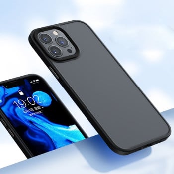Противоударный чехол Benks Froested для iPhone 13 Pro Max - черный