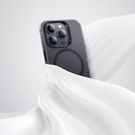 Противоударный чехол Benks Magsafe Magnetic для iPhone 15 Pro Max - зеленый