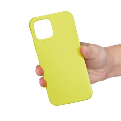 Силиконовый чехол Solid Color Liquid на iPhone 15 Pro Max - светло-желтый