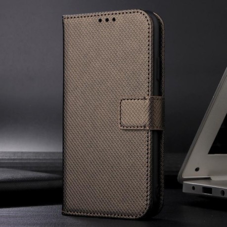 Чехол-книжка Diamond Texture для Motorola Moto G15 4G / G15 Power 4G - коричневый