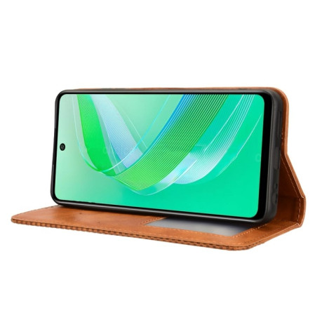 Чехол-книжка Magnetic Buckle Retro Crazy Horse Texture на Infinix Smart 8 - коричневый